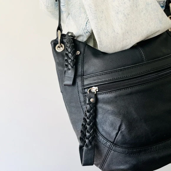 Stone Mountain Black Leather  Crossbody Bag - Picture 7 of 15